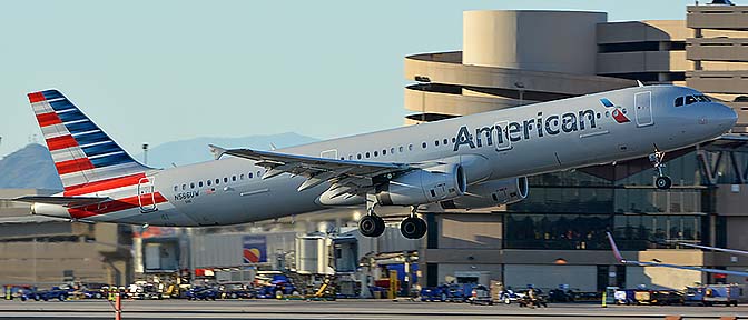 American Airbus A321-231 N586UW, Phoenix Sky Harbor, September 25, 2016